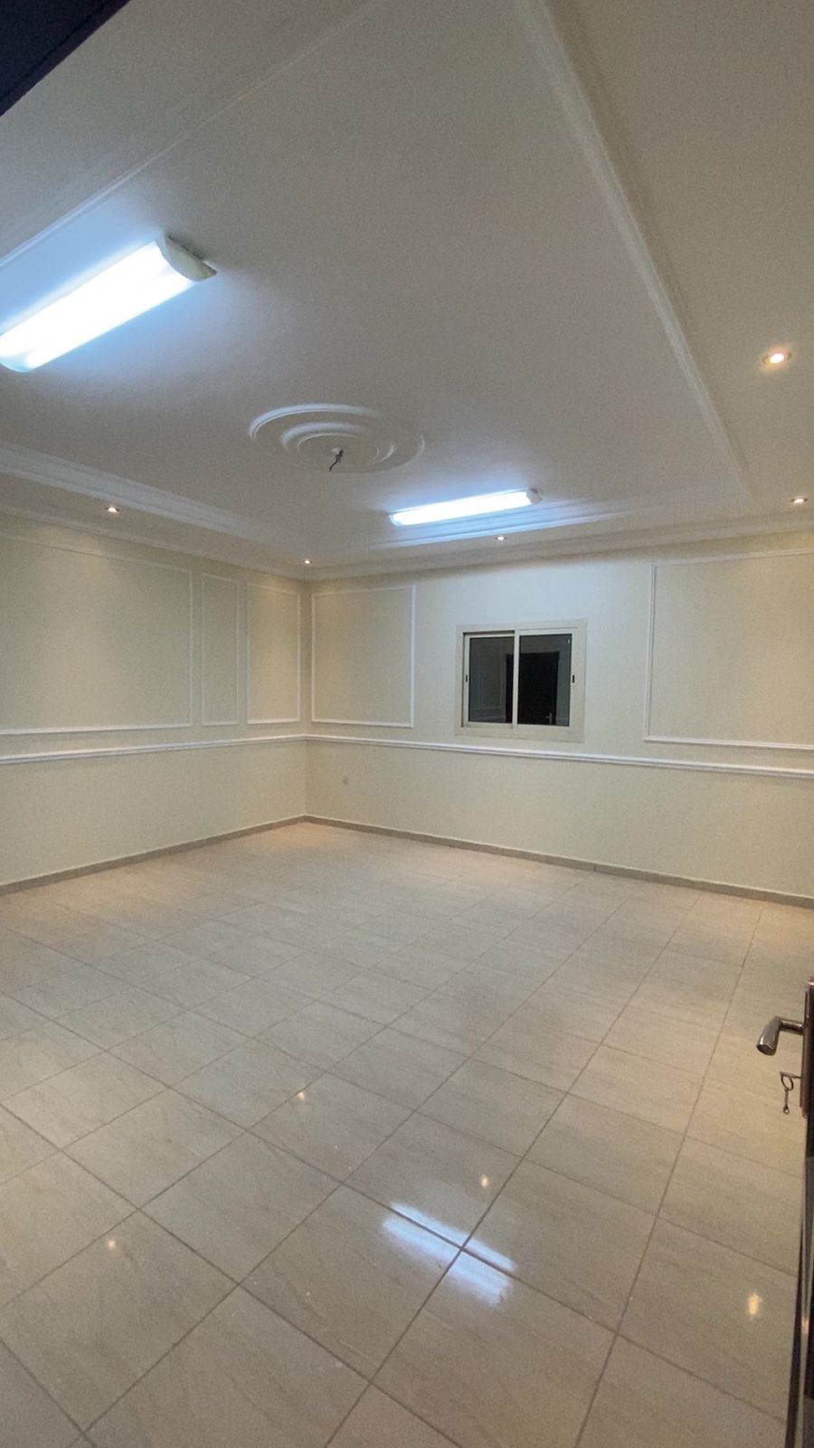 عماره 5 شقق للبيع بمخطط الملك فهد