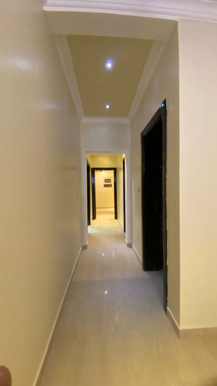 عماره 5 شقق للبيع بمخطط الملك فهد