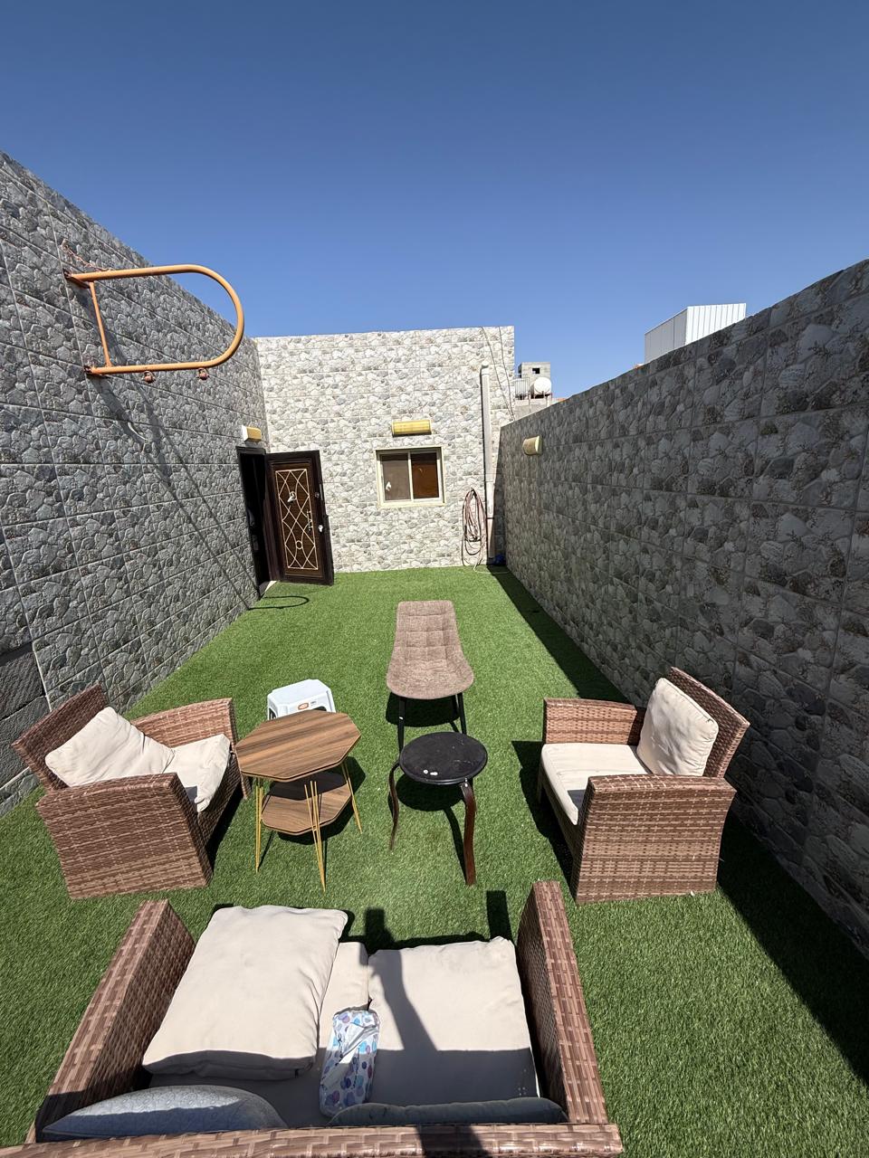 فيلا وشقه ارضيه للبيع بمخطط باقدو ( حي الفردوس )