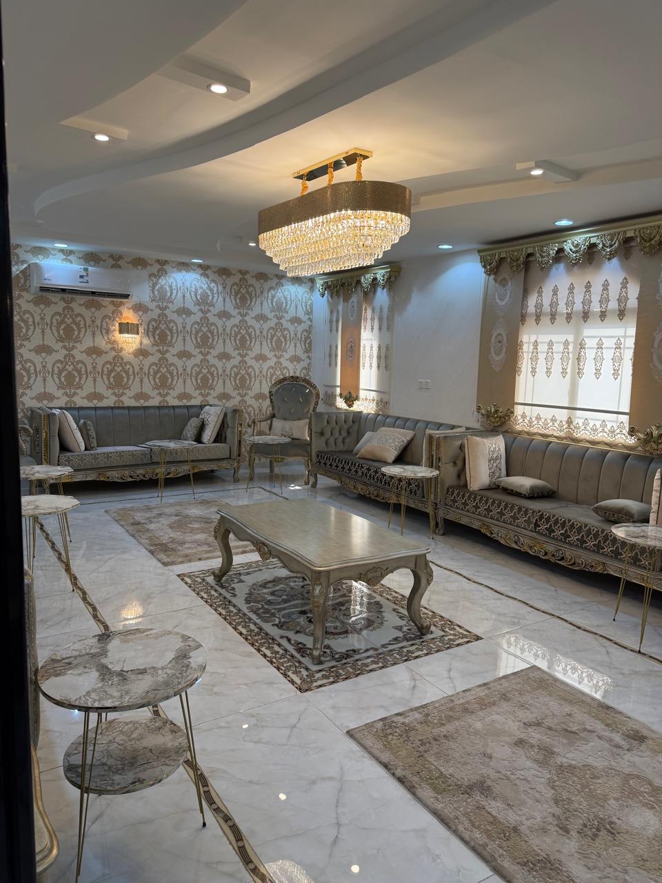 فيلا وشقه ارضيه للبيع بمخطط باقدو ( حي الفردوس )