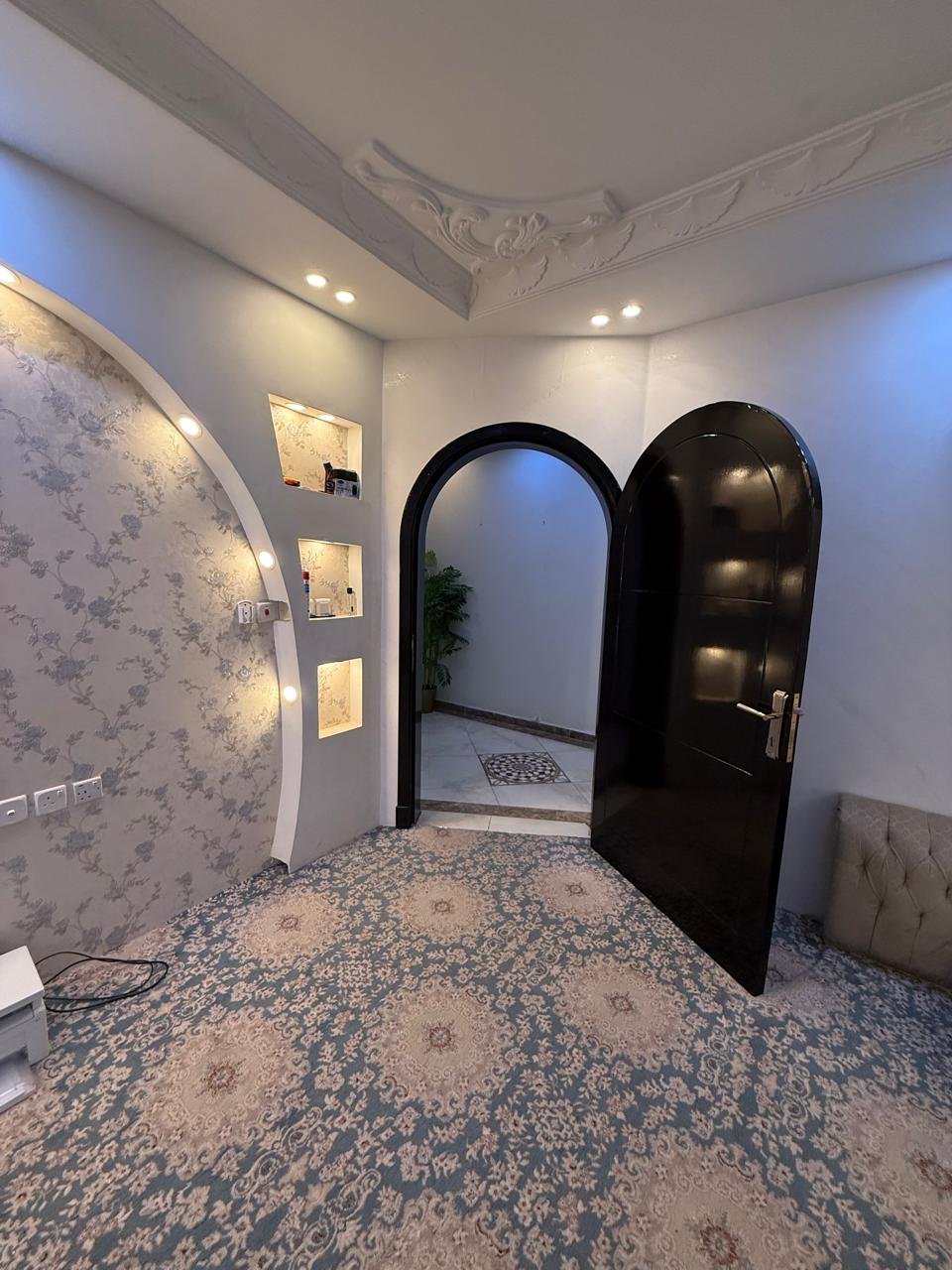 فيلا وشقه ارضيه للبيع بمخطط باقدو ( حي الفردوس )