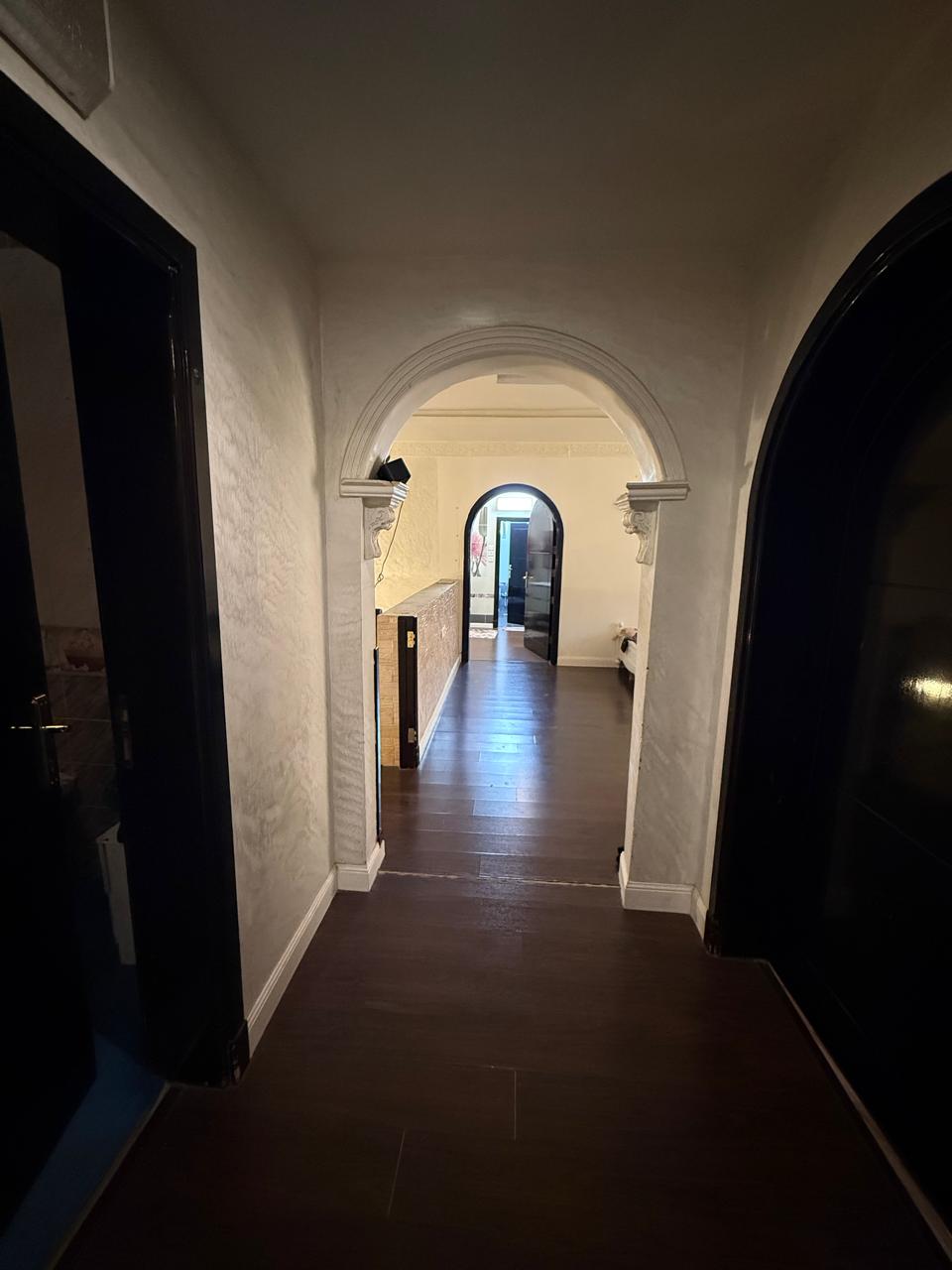 فيلا وشقه ارضيه للبيع بمخطط باقدو ( حي الفردوس )