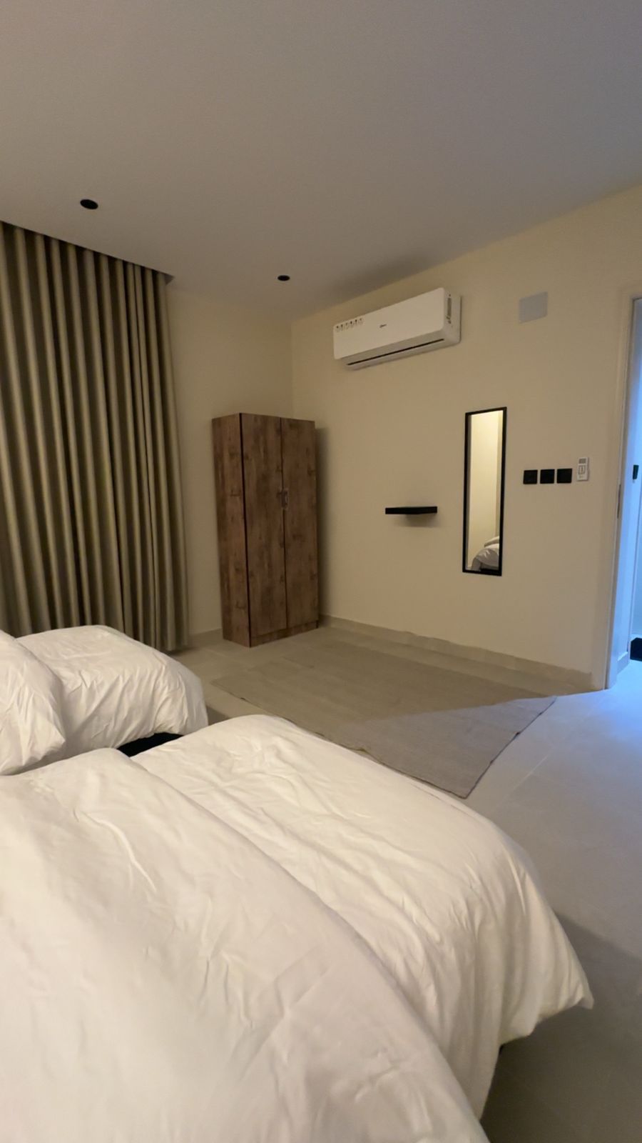 عماره 9 شقق للبيع بمخطط الملك فهد جوار القطار