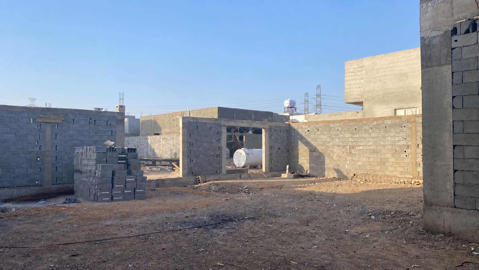 دورعظم وارض للبيع بمخطط الياسمين