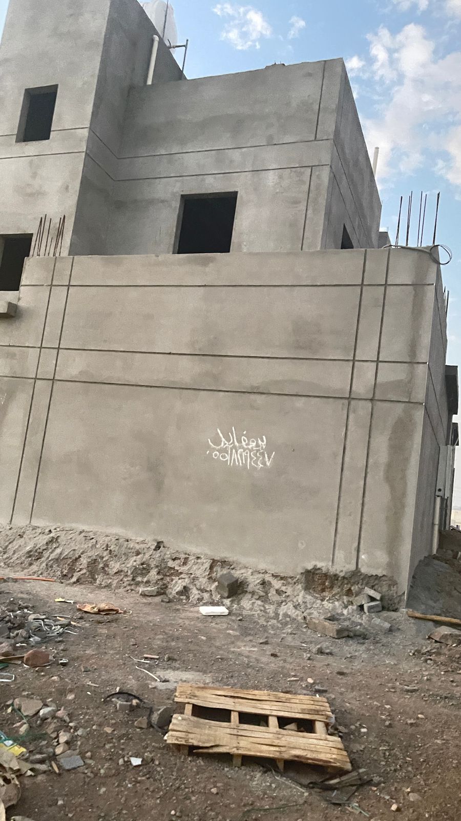 عمارة سكنية للبيع مخطط الياسمين 