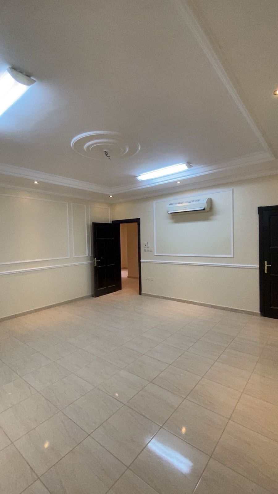 عماره 5 شقق للبيع بمخطط الملك فهد