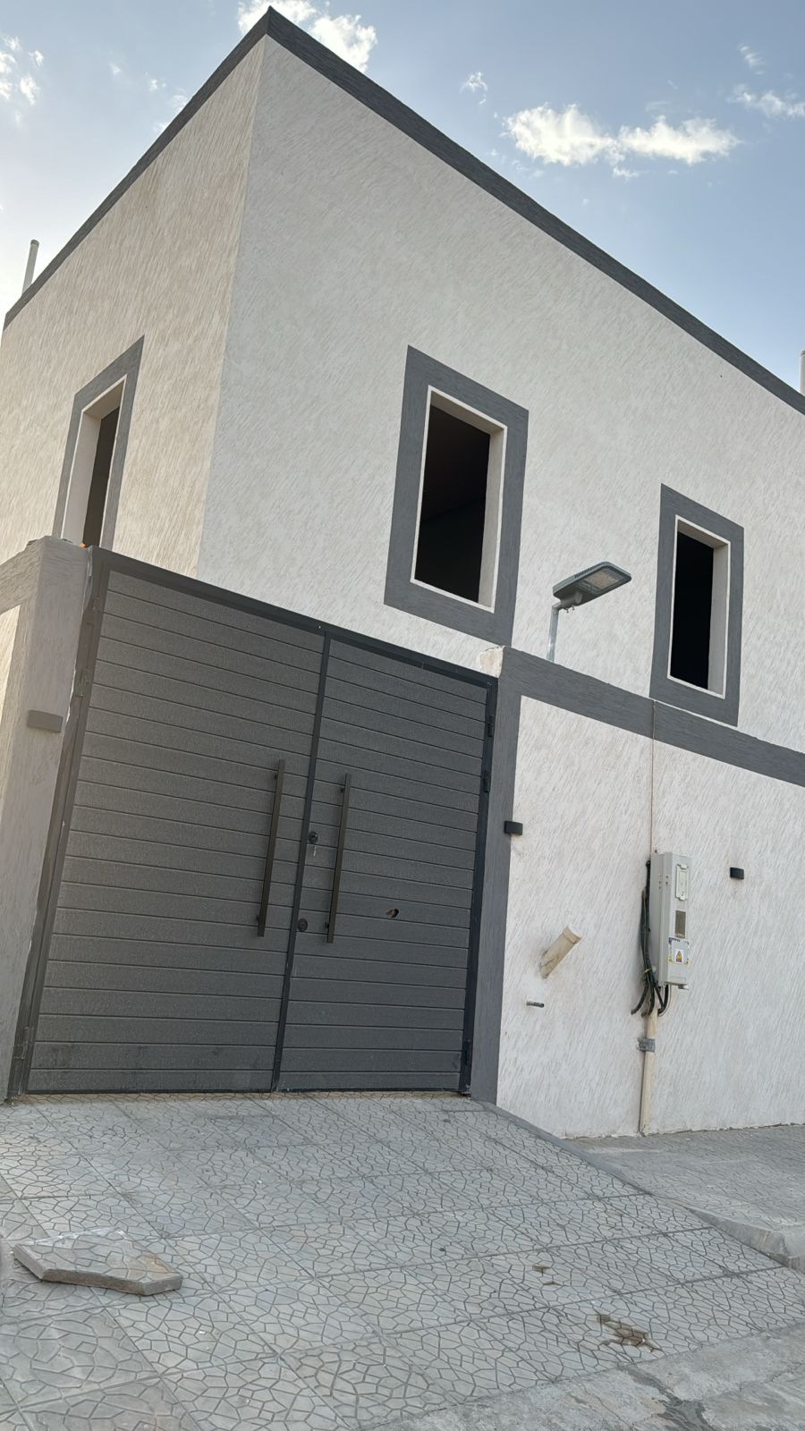عماره للبيع بمخطط الشروق