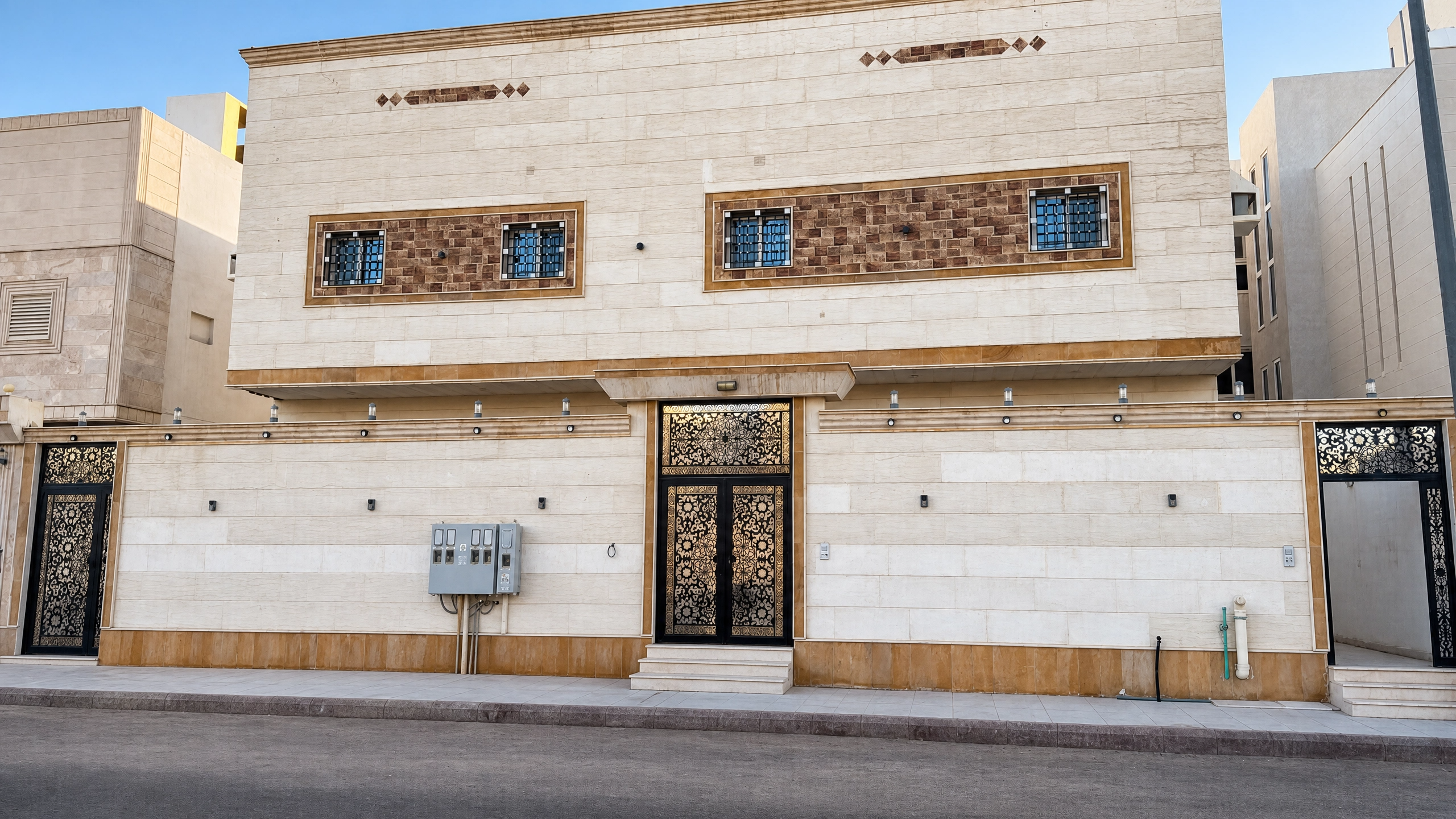 عماره 4 شقق للبيع بمخطط النبلاء