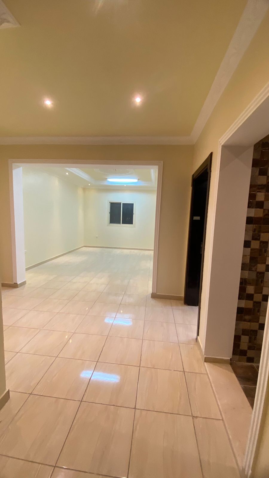 عماره 5 شقق للبيع بمخطط الملك فهد